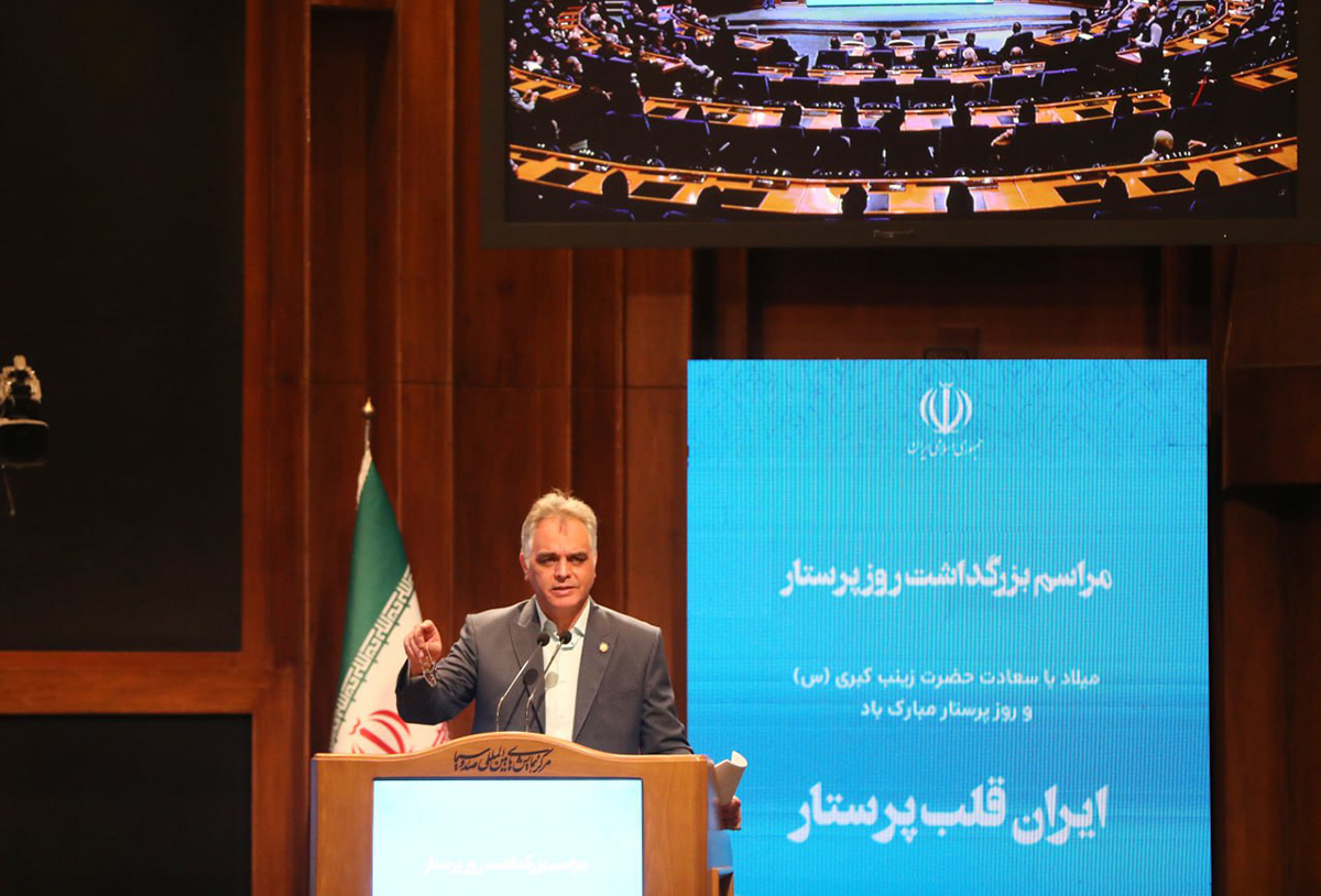 پرداختهای متفاوت دانشگاههای علوم پزشکی پرستاران را آزار می دهد/ 7 هزار میلیارد تومان پول تعرفه های پرستاران در بیمارستانهای خصوصی چه شد پرداختهای متفاوت دانشگاههای علوم پزشکی پرستاران را آزار می دهد/ 7 هزار میلیارد تومان پول تعرفه های پرستاران در بیمارستانهای خصوصی چه شد